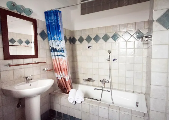 فيلة Yellow House Ithaca